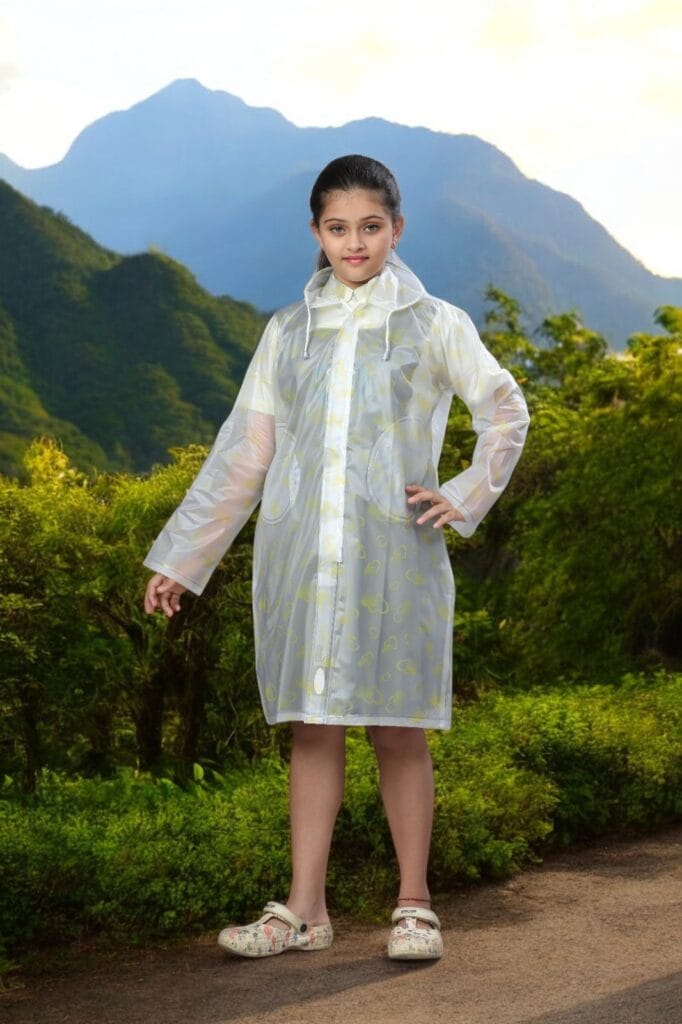 Tuff Rainwear Dayna Heart Print PVC Raincoat for Girls